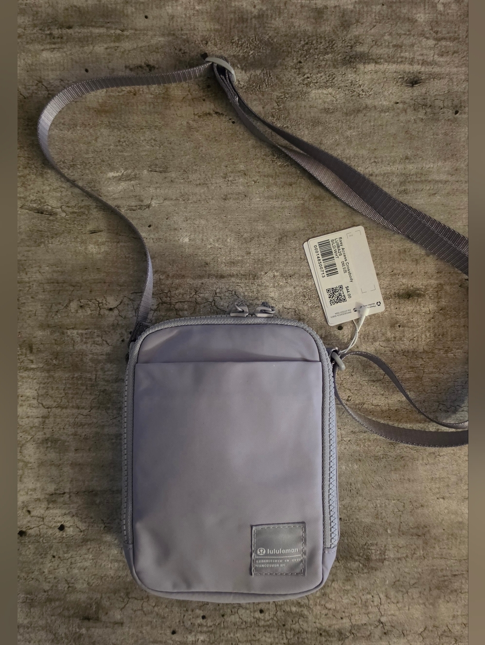 NWT Lululemon Grey Easy Access Crossbody Bag 1.5L Unisex - Picture 2 of 16